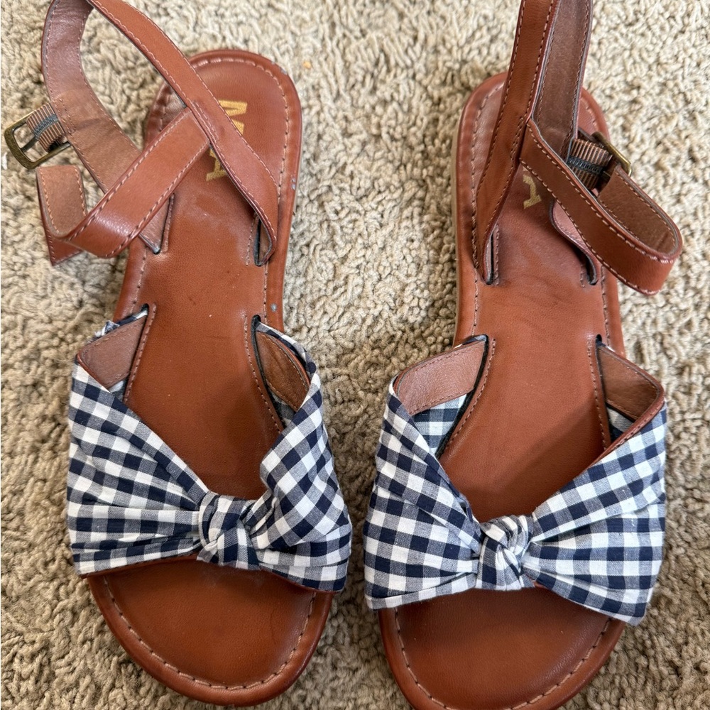 MIA Sandals with Navy Checkered Bow and Tan Straps, NWOT